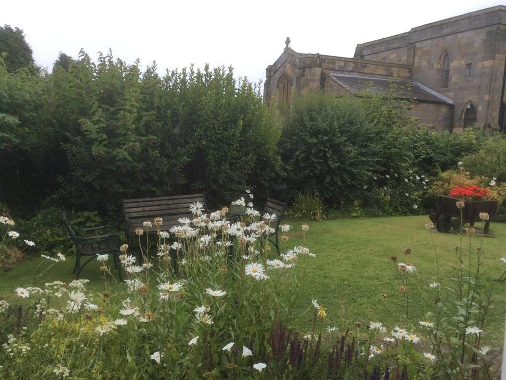 The Old Vicarage Bed and Breakfast Belford Exteriör bild